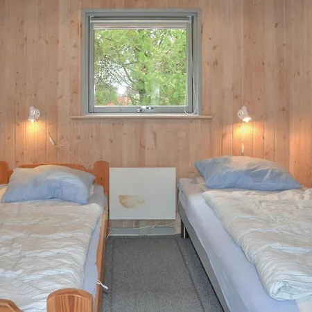 別荘 Nice In With Sauna バイアス・スタン